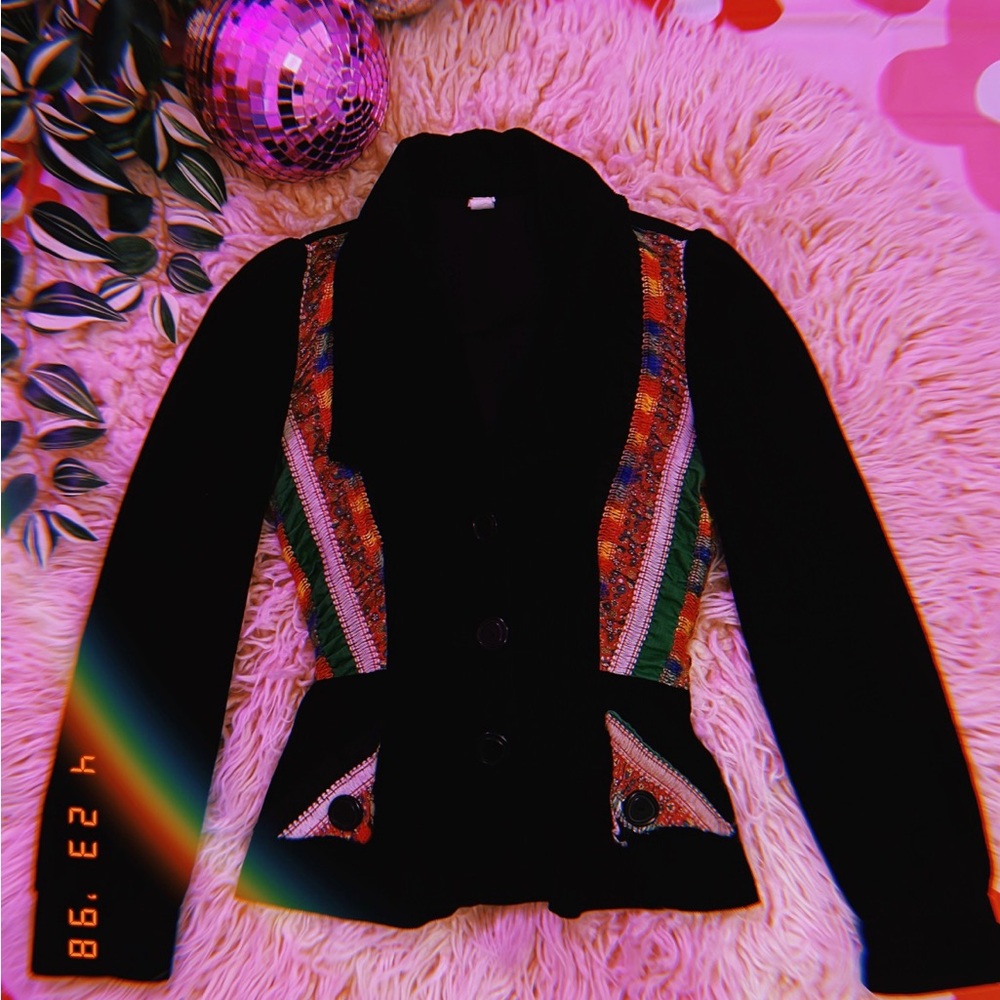 Vintage 1970s corduroy blazer with quilted accent